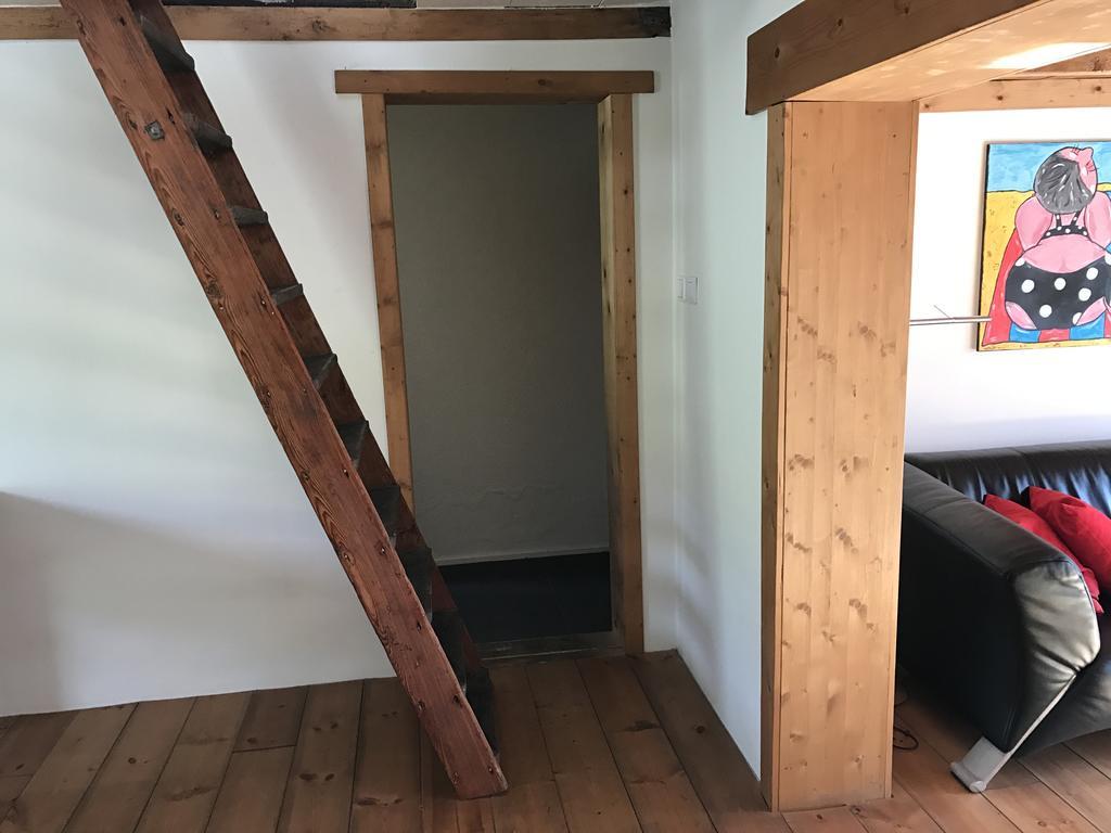 Heerlijk Dijkhuisje In Paal Graauw